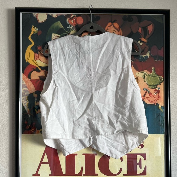 DISSH Banks Linen Vest - Picture 3 of 5